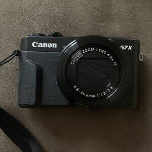 Canon G7X Mark II – Like New w/ Accessories, 128GB SD & Tripod - see Description